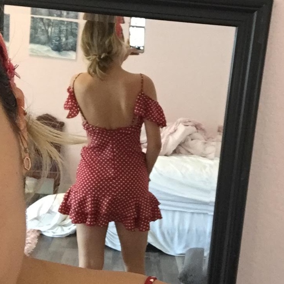 frilly whit polka dotted red dress - Picture 2 of 2